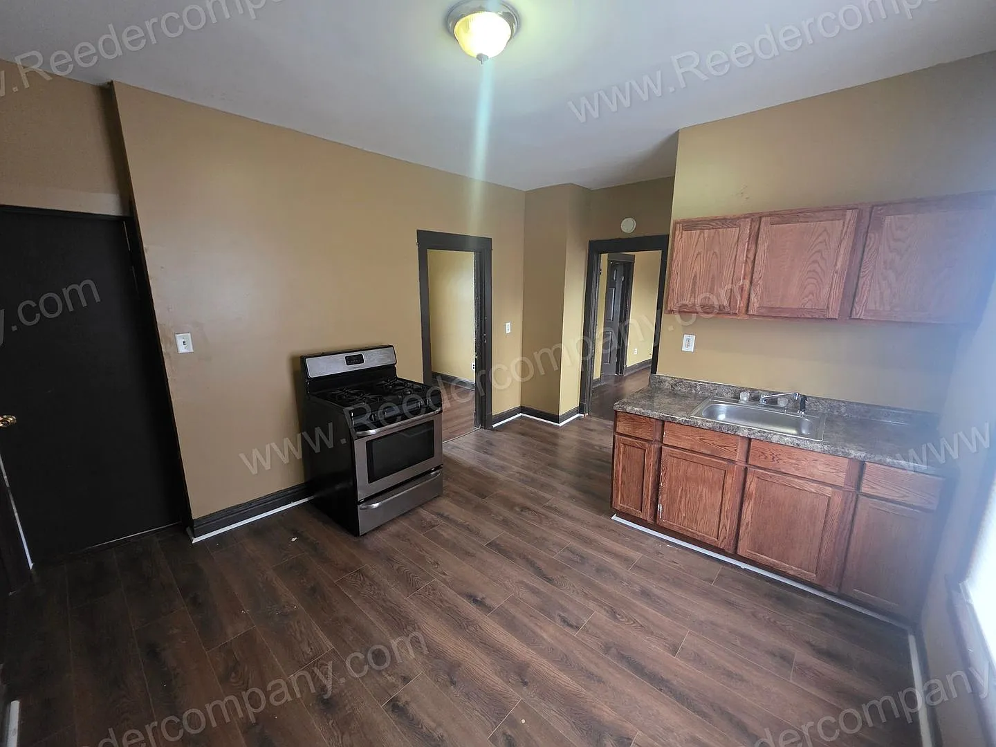 4854 Tod Avenue — Photo 3