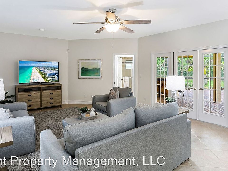 6625 Stonegate Dr, Naples, FL 34109 Zillow