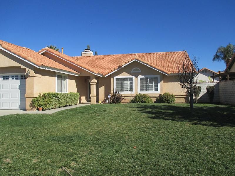 1st image of 2141 Callaway Dr