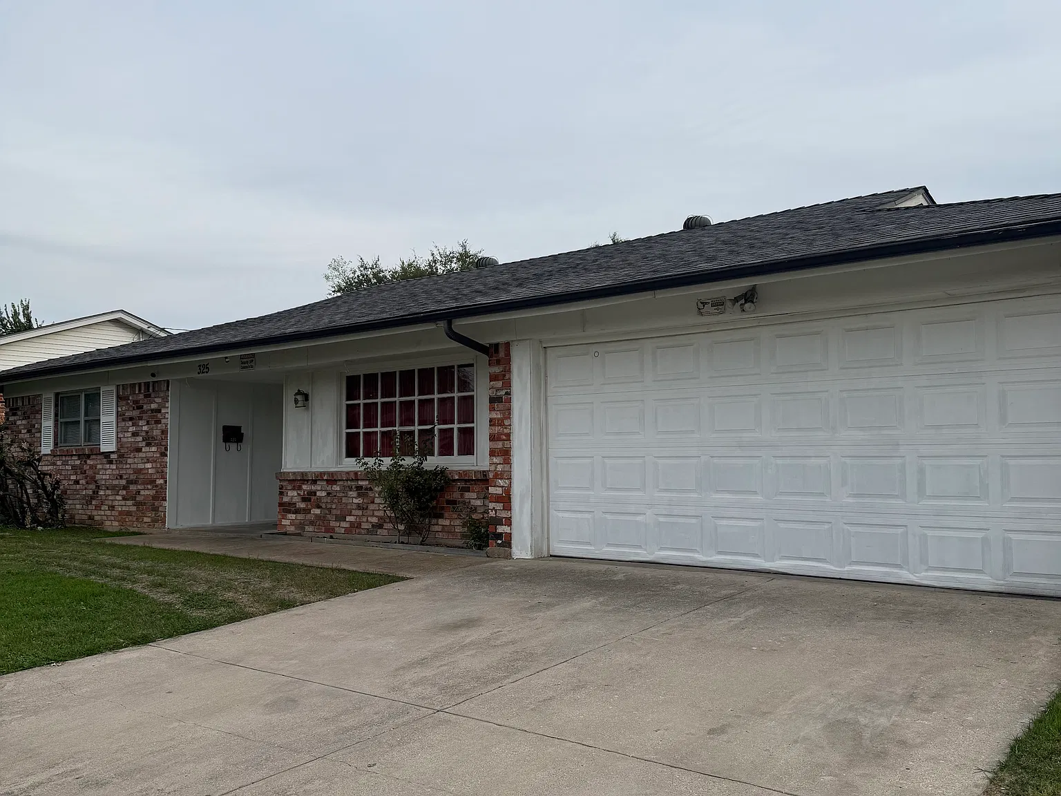 4 bed, 1689 sqft, $2,500 — Photo 3