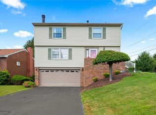 1400 Montana Ave, Natrona Heights, PA