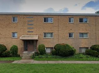 7307 Brookside Dr APT 2, Brooklyn, OH 44144