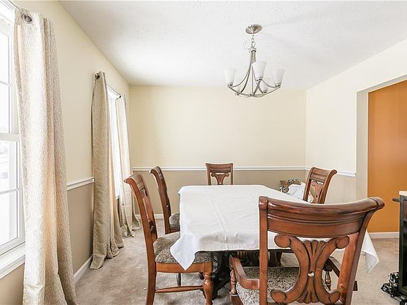 5th image of 861 Bannerwood Dr