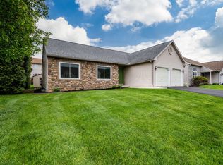 1013 Rosebud St, Reading, PA 19605