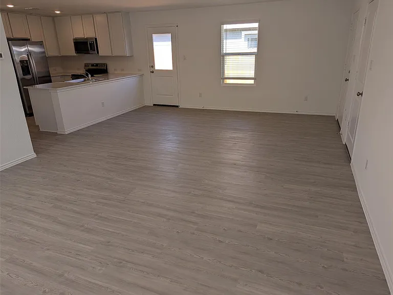 344 Marty Allen Loop — Photo 6