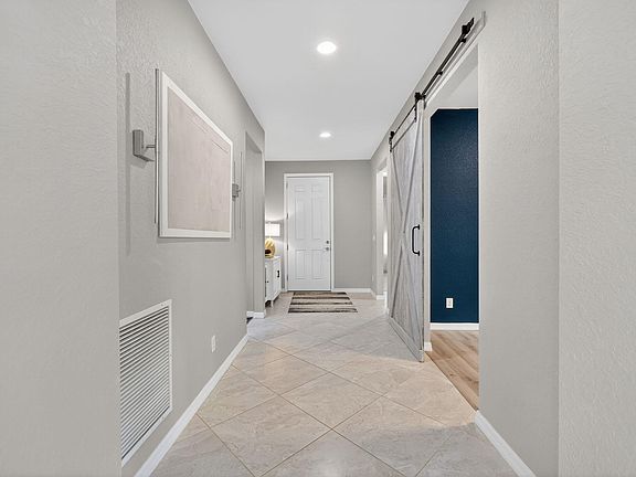 3rd image of 540 SE Monet Drive