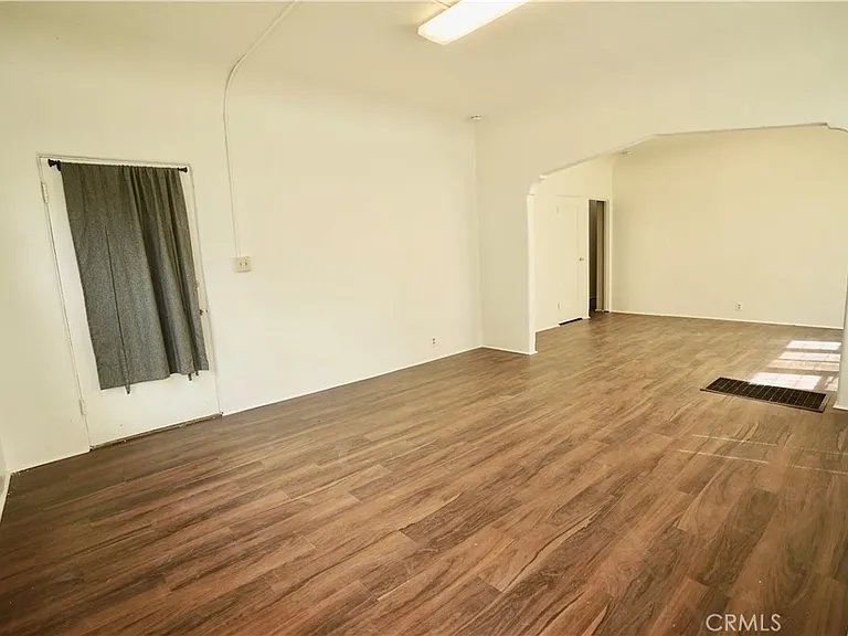 1336 Elm St #2 — Photo 4