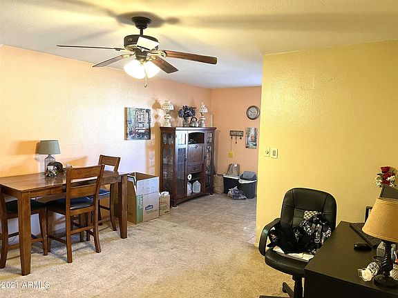 5th image of 2104 E Donner Dr