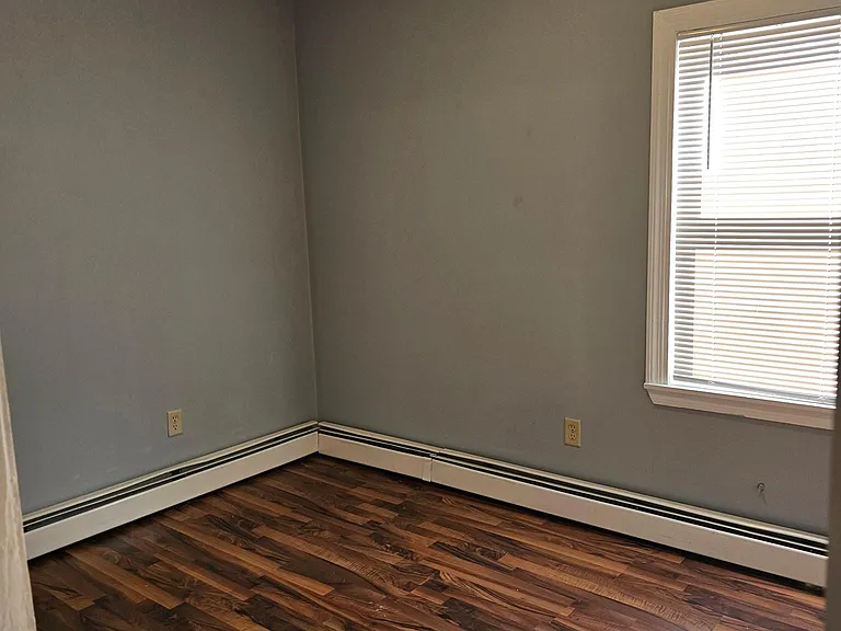 12 Halton St #2 — Photo 7
