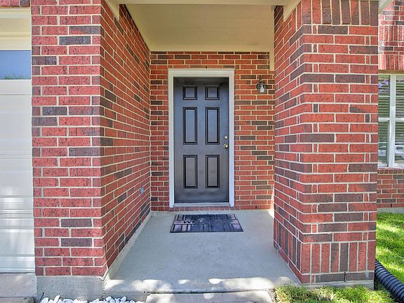 4th image of 16323 Cole Bridge Ln