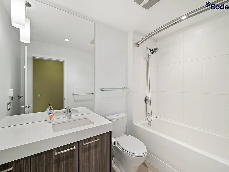 608 Como Lake Ave — Photo 12