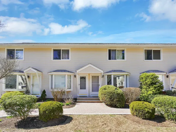 76 Washington Road #40, Woodbury, CT 06798