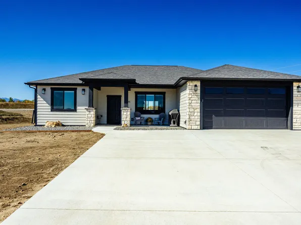 1495 Oxbow Dr, Sheridan, WY 82801