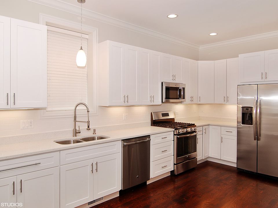 1st image of 4343 N Troy St #1