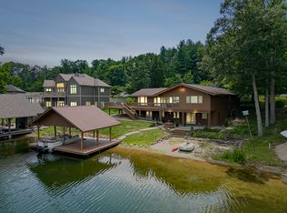 9332 W Tulip Dr, Columbus, IN 47201