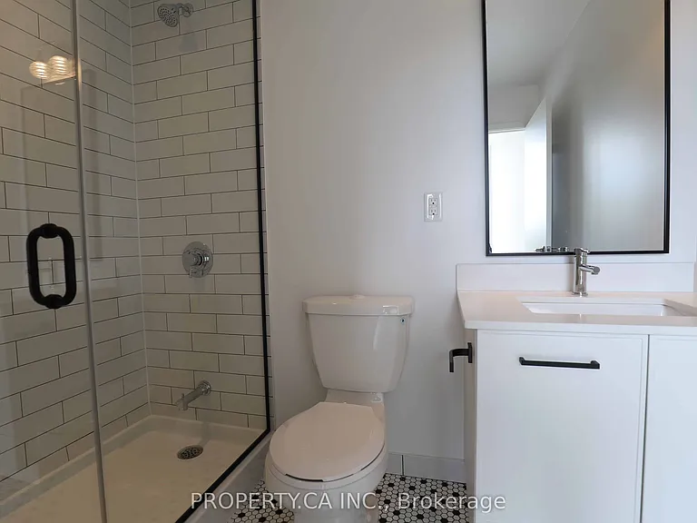899 Queen St E #410 — Photo 11