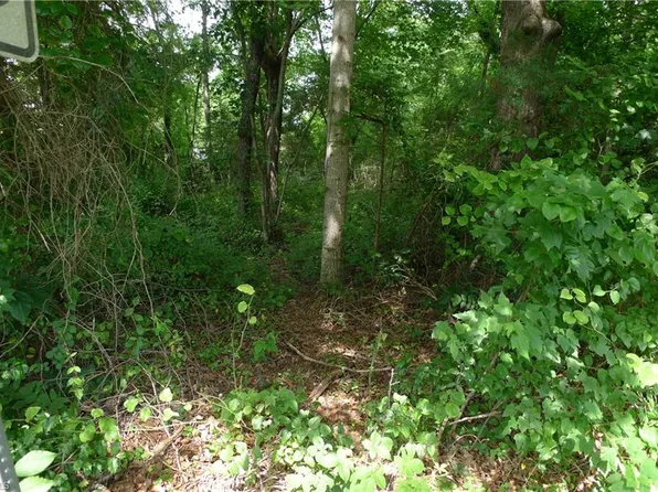 109 N Arlington Ave #71-74, Jonesville, NC 28642