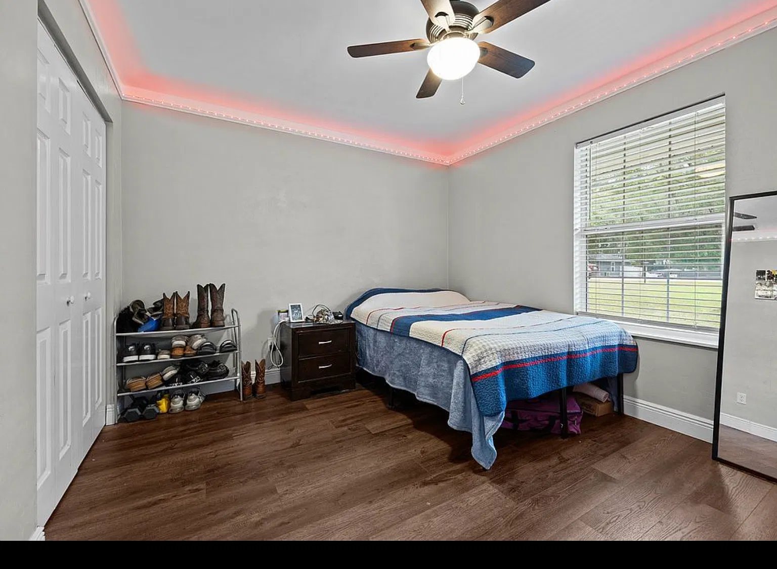 3 bed, 1178 sqft, $1,875 — Photo 4