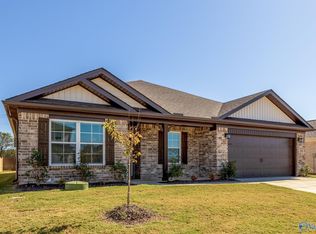 215 Roman Randall Rd, New Market, AL 35761