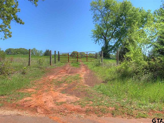 2nd image of County Road 4303
