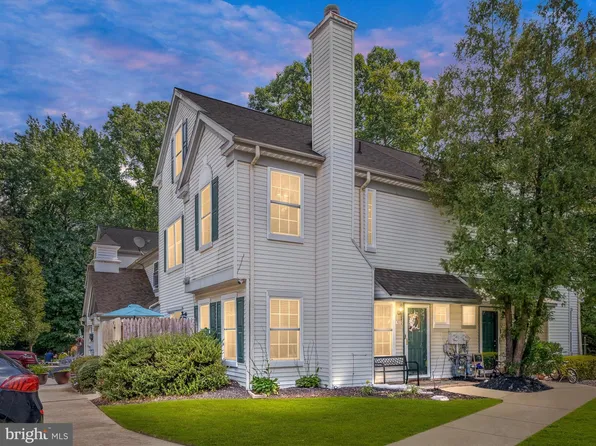 510 Stonebridge Blvd, New Castle, DE 19720