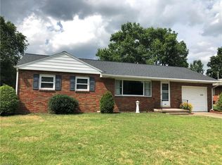 605 Evergreen Dr, Dover, OH