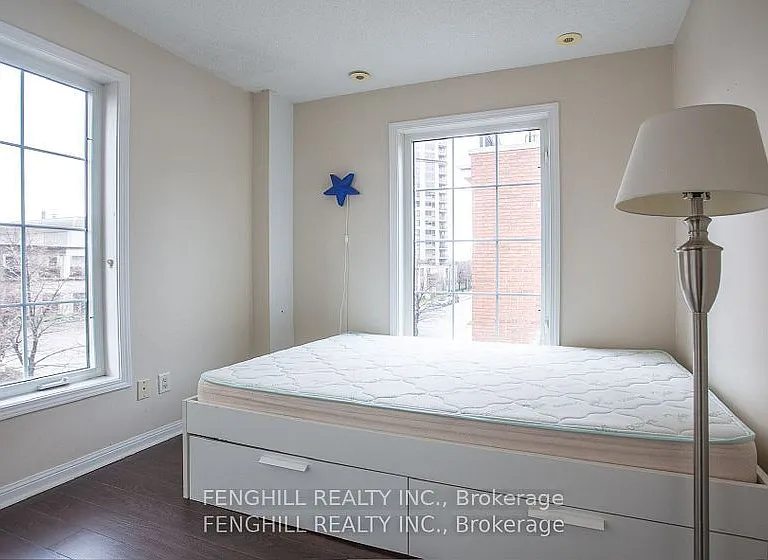 3 Everson Dr #208 — Photo 7