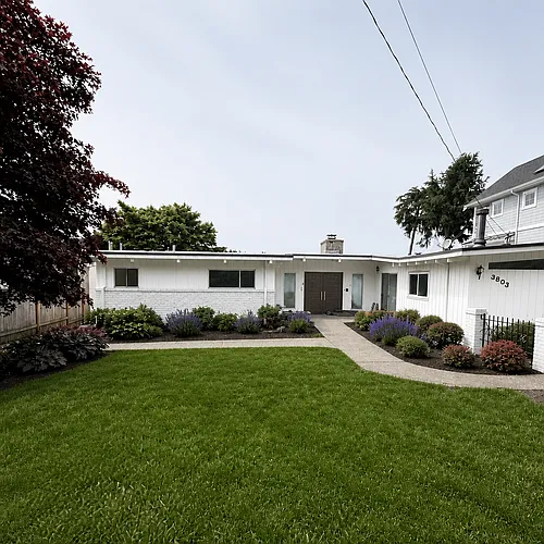 3803 E Lake Sammamish Shore Ln SE Photo 1