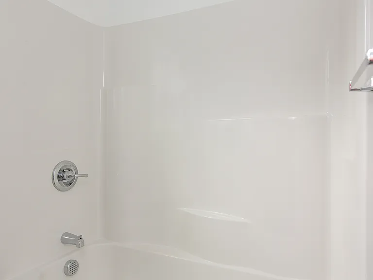 104 S Chestnut St #B — Photo 23