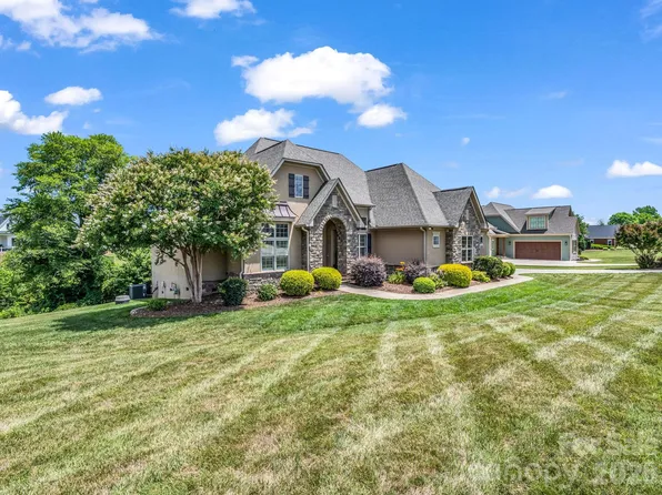 113 Deer Brook Dr, Shelby, NC 28150