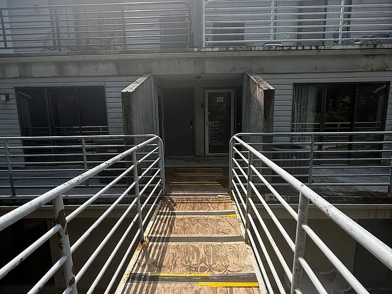 80 Ashlar Hill Ct #80 — Photo 3