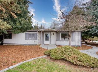 42 Holley Cir, Port Angeles, WA