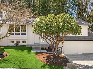 8820 194th Street SW, Edmonds, WA