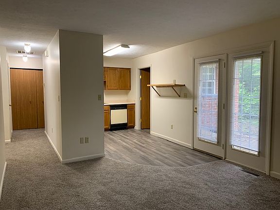 5th image of 717 Nelson Ct