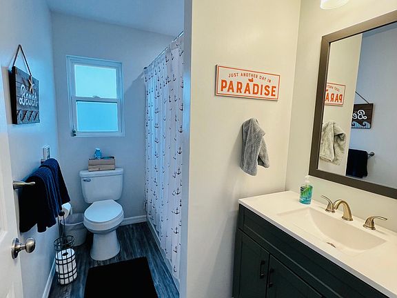 5th image of 529 Francis St