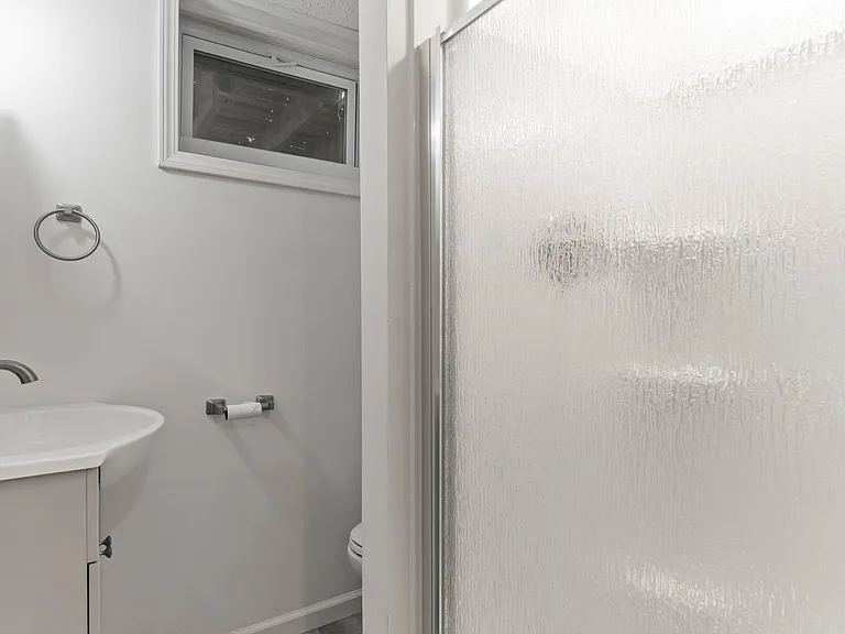 26 Princeton Pl — Photo 12