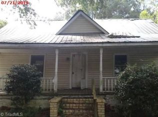 1202 Montlieu Ave, High Point, NC 27262