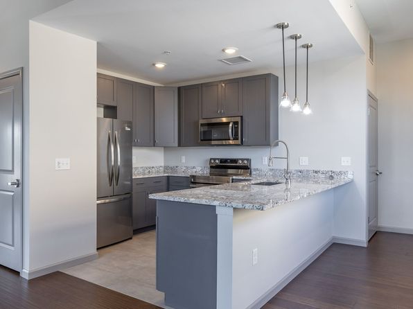 4440 Manchester Ave #301