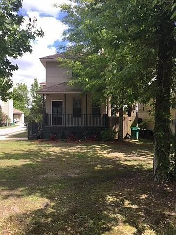 2 bed, 2.5 bath, 1200 sqft, $1,800 — Photo 2