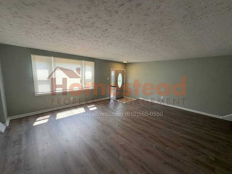 1340 Adair Rd — Photo 22