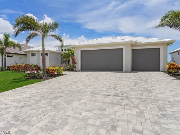 3320 NW 2nd Ter, Cape Coral, FL 33993