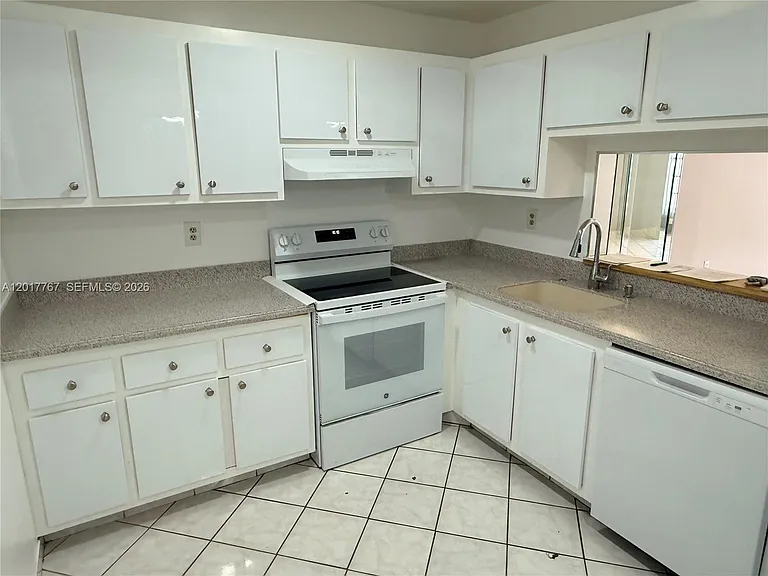 1820 SW 81st Ave #3416 — Photo 2