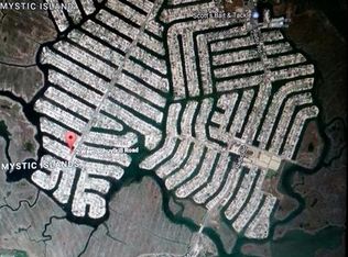 2 W Schuylkill Rd, Little Egg Harbor, NJ 08087