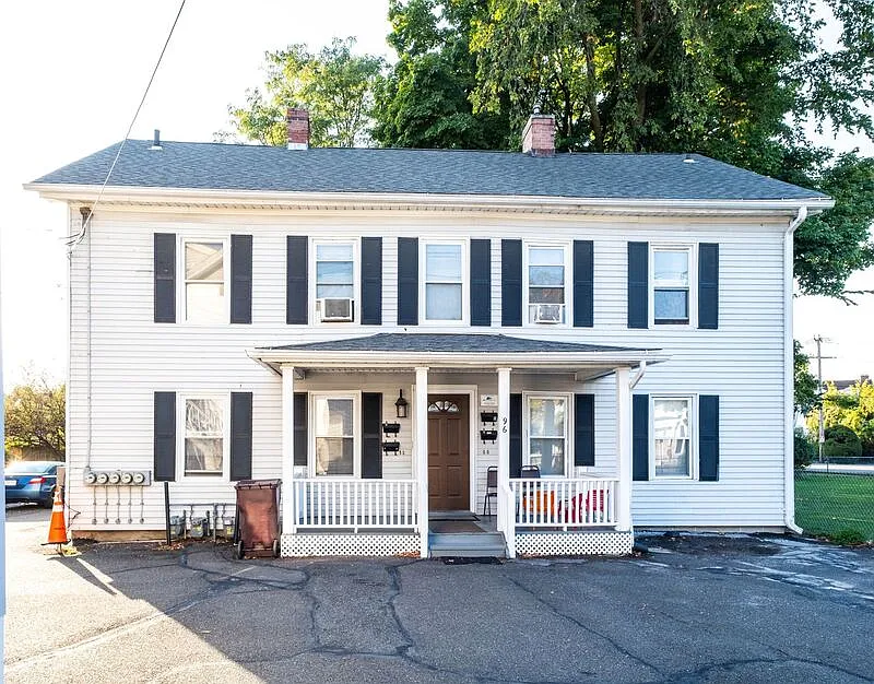 96 Mechanic St #96B