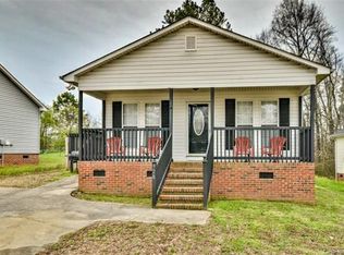 928 Pine Circle Dr NW, Concord, NC 28027