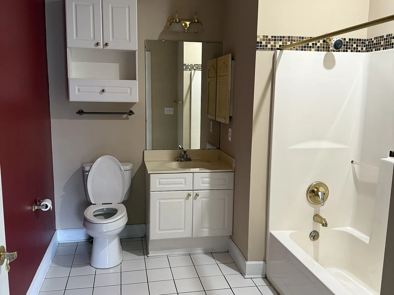1 bed, 1.5 bath, 900 sqft, $1,400 — Photo 3