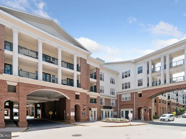 11 Arch Pl Unit 468, Gaithersburg, MD 20878