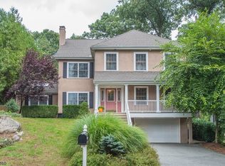 121 Ridgeview Pl, Boonton, NJ 07005