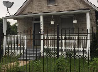 927 N Pulaski Rd, Chicago, IL 60651