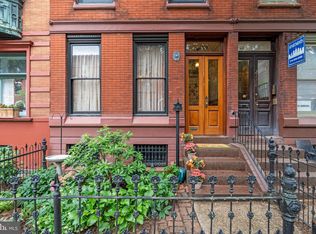 2116 Green St, Philadelphia, PA 19130